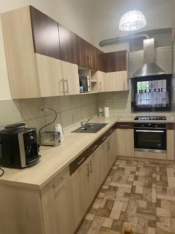 Apartament Petoefi House Segedyn 0*,  Węgry